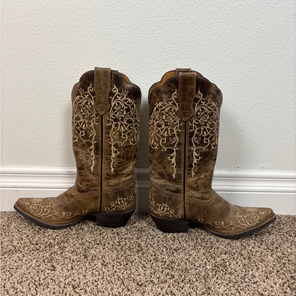 Laredo Jasmin Embroidered 12in Vine Embroidered Distressed Cowboy Boots 8.5 - Picture 2 of 7